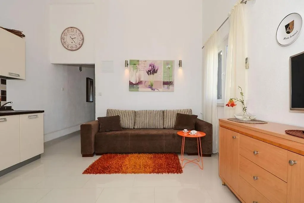 Apartment In Seget Vranjica With Sea View, Balcony, Air Conditioning, Wifi 91-2