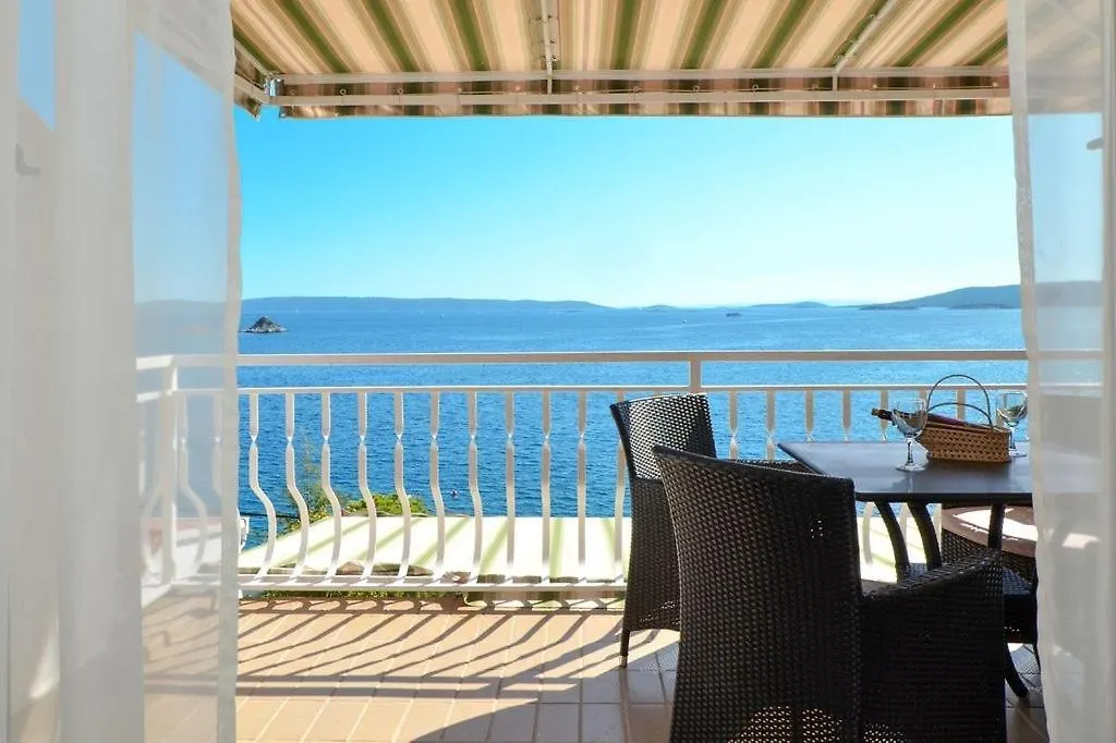 Apartment In Seget Vranjica With Sea View, Balcony, Air Conditioning, Wifi 91-2 0*,  Croatia