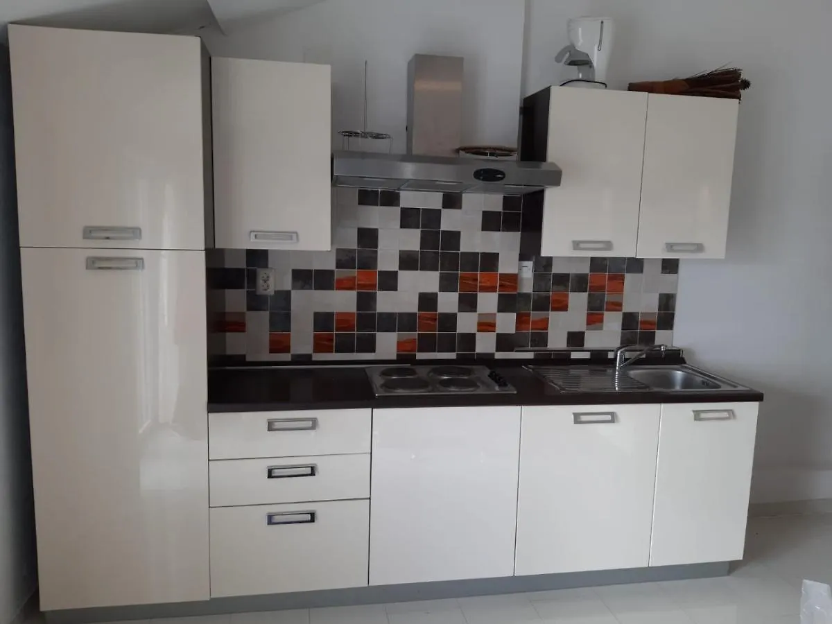 Apartment In Seget Vranjica With Sea View, Balcony, Air Conditioning, Wifi 91-2 0*,