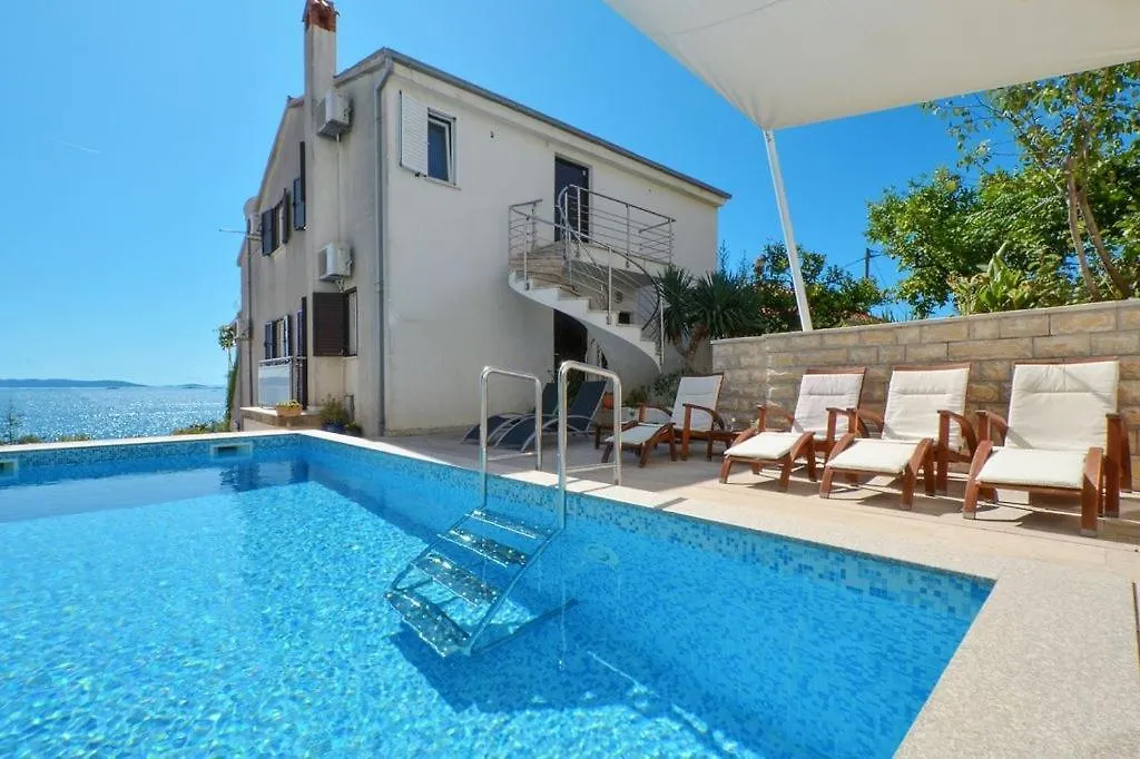 Apartment In Seget Vranjica With Sea View, Balcony, Air Conditioning, Wifi 91-2 location