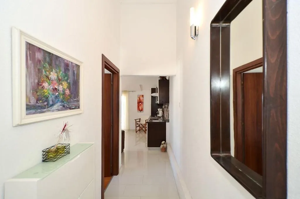 Apartment In Seget Vranjica With Sea View, Balcony, Air Conditioning, Wifi 91-2 0*,  Croatia